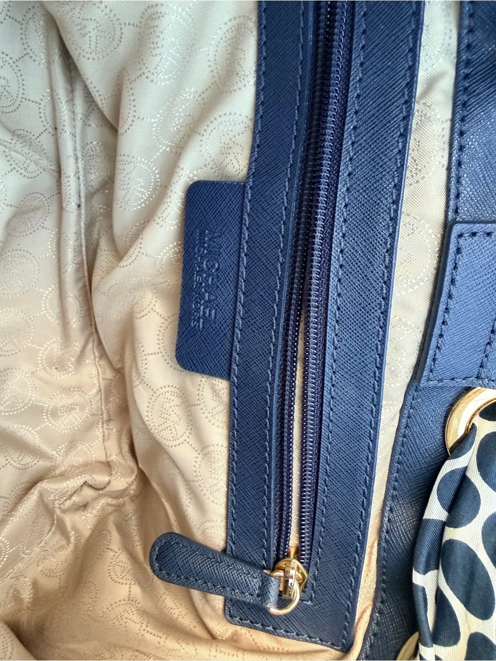 Michael Kors excellent just